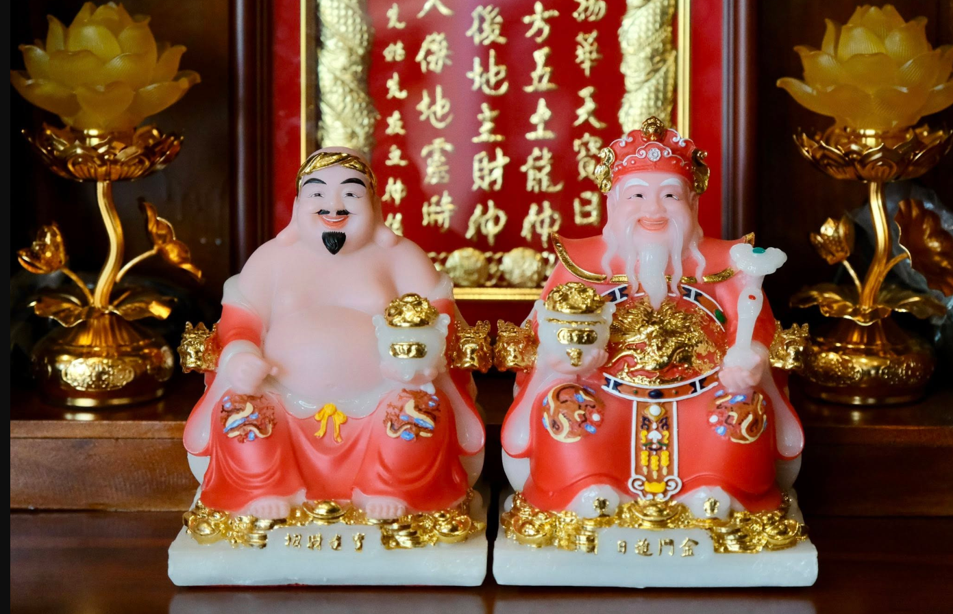 Mơ thấy thần tài thổ địa là điềm báo gì ?
